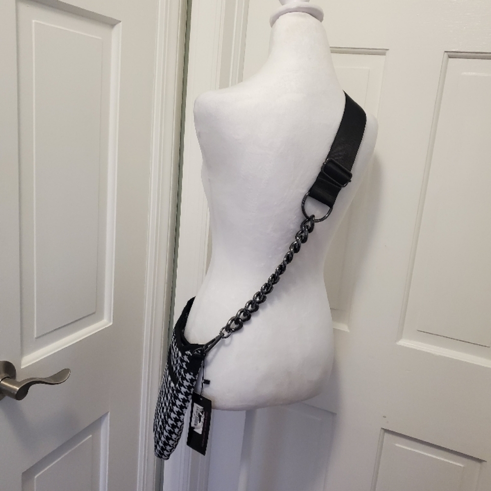 NWT HAUTE SHORE Houndstooth JERI Crossbody Bag with 2 STRAPS - Picture 7 of 16